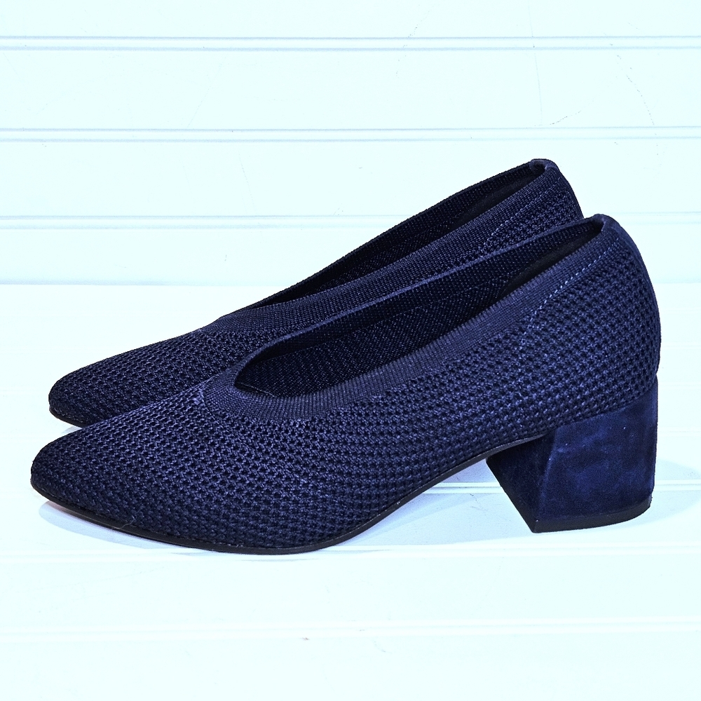 Eileen Fisher Gabby Midnight Blue Recycled Fabric Stretch Pumps